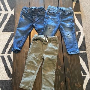 Mix lot of 18m boys jeans (5)